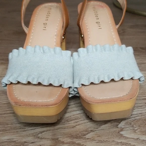 Madden Girl Camila Eyelet Ankle Strap Wooden Block Heel Platform Sandals - Picture 6 of 11